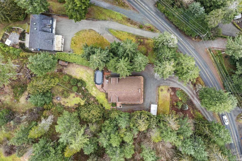 Chalet Style Cottage Near Shawnigan Lake Dış mekan fotoğraf